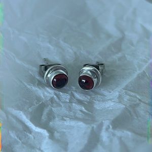 Silver Stud Earrings with Red Garnet Color Gem Stone